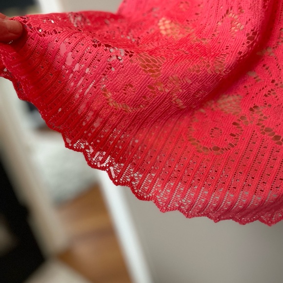 Free people lace cutout back halter mini - Picture 4 of 6